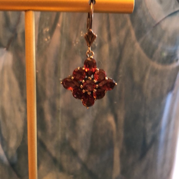 AUTHENTIC DEEP GARNET DANGLE - Picture 6 of 14